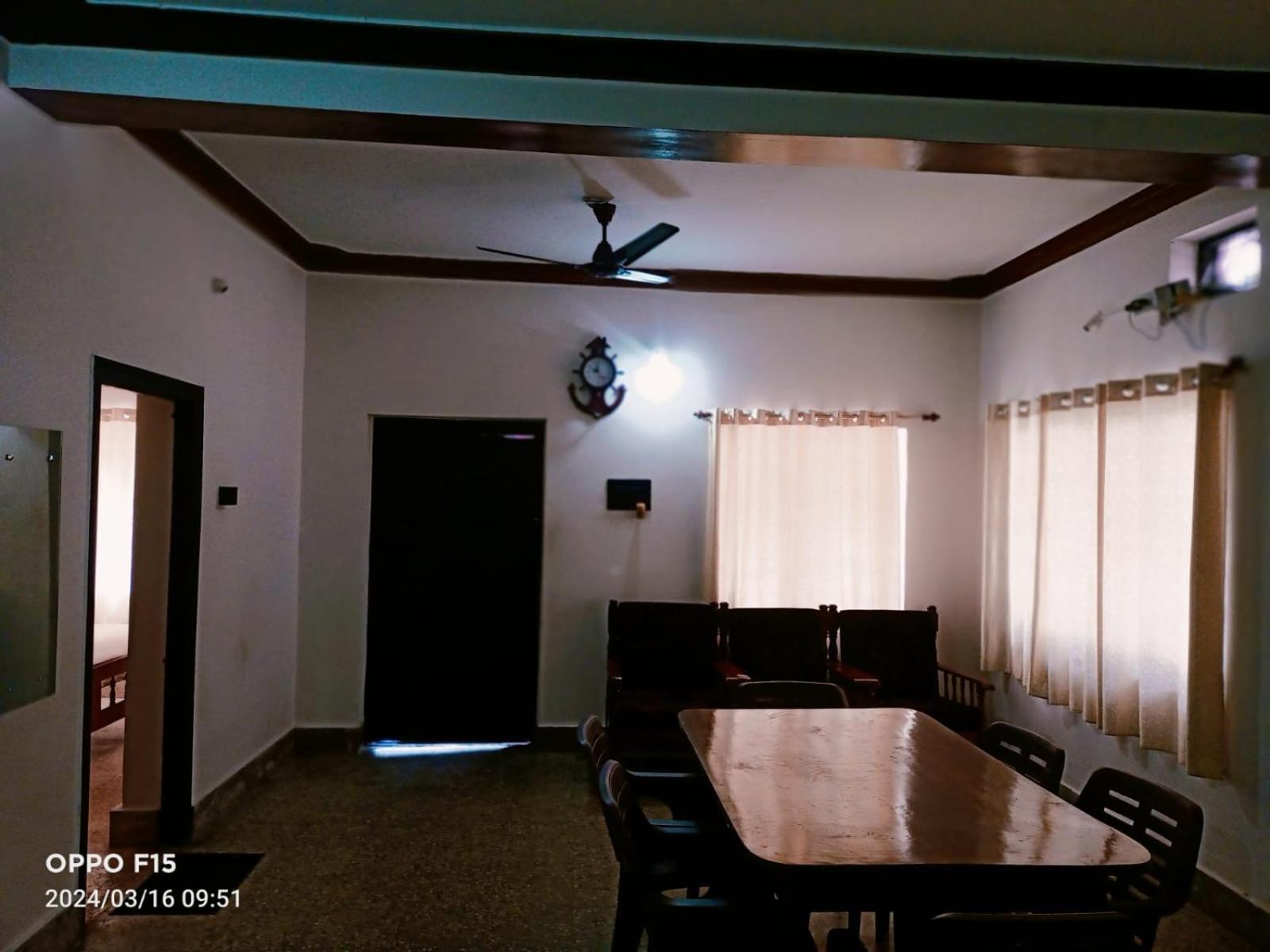 Streaming Valley Independent Coffee Estate Stay Madikeri Bagian luar foto