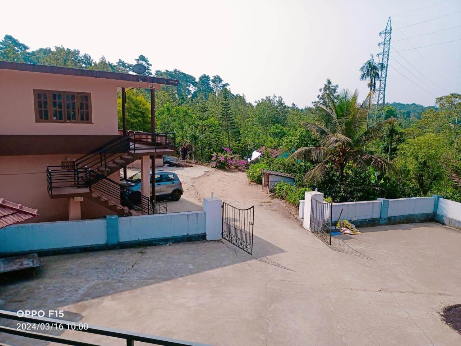 Streaming Valley Independent Coffee Estate Stay Madikeri Bagian luar foto